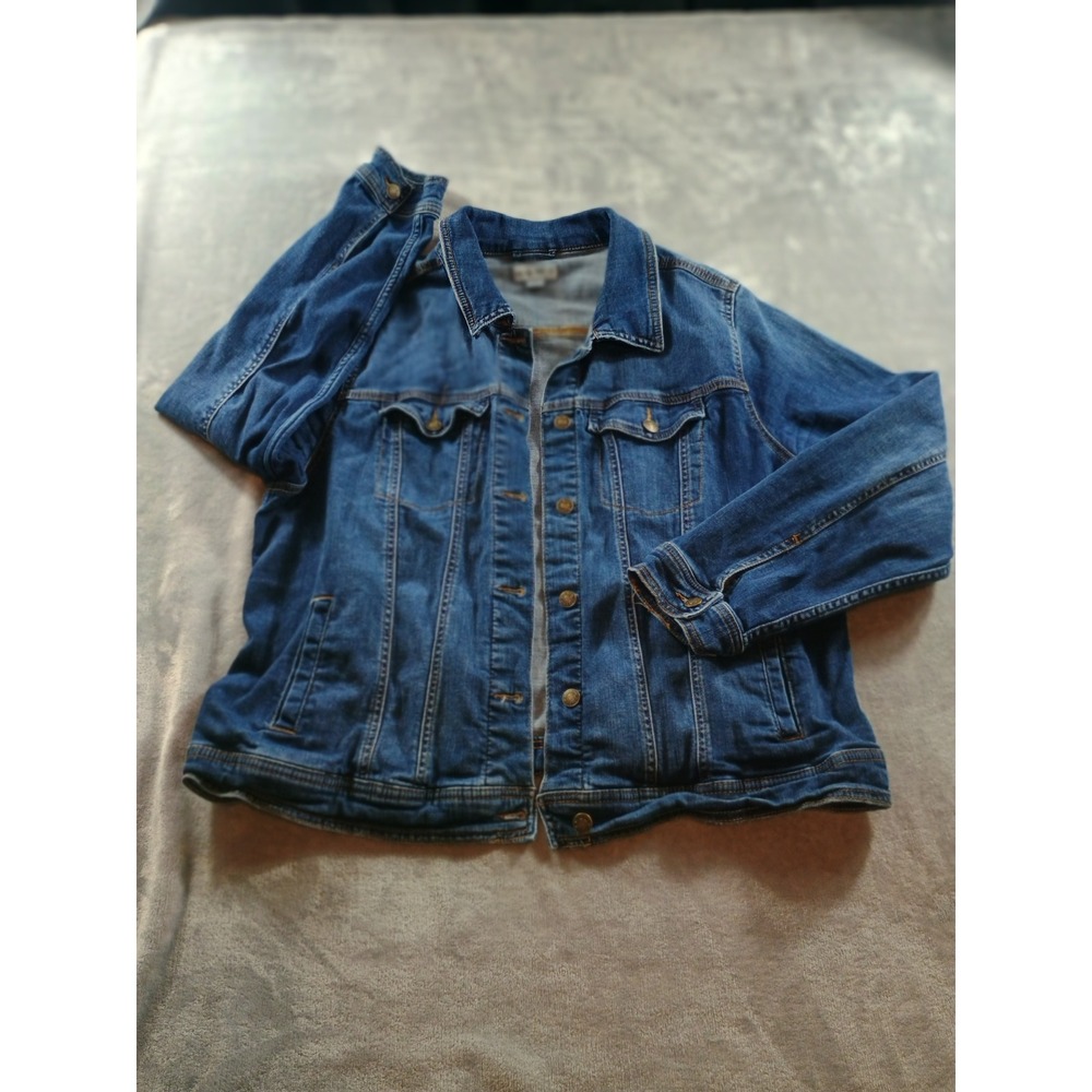 Ava & Viv Women Denim Trucker Jacket Medium Wash 2X Stretch Classic Layering